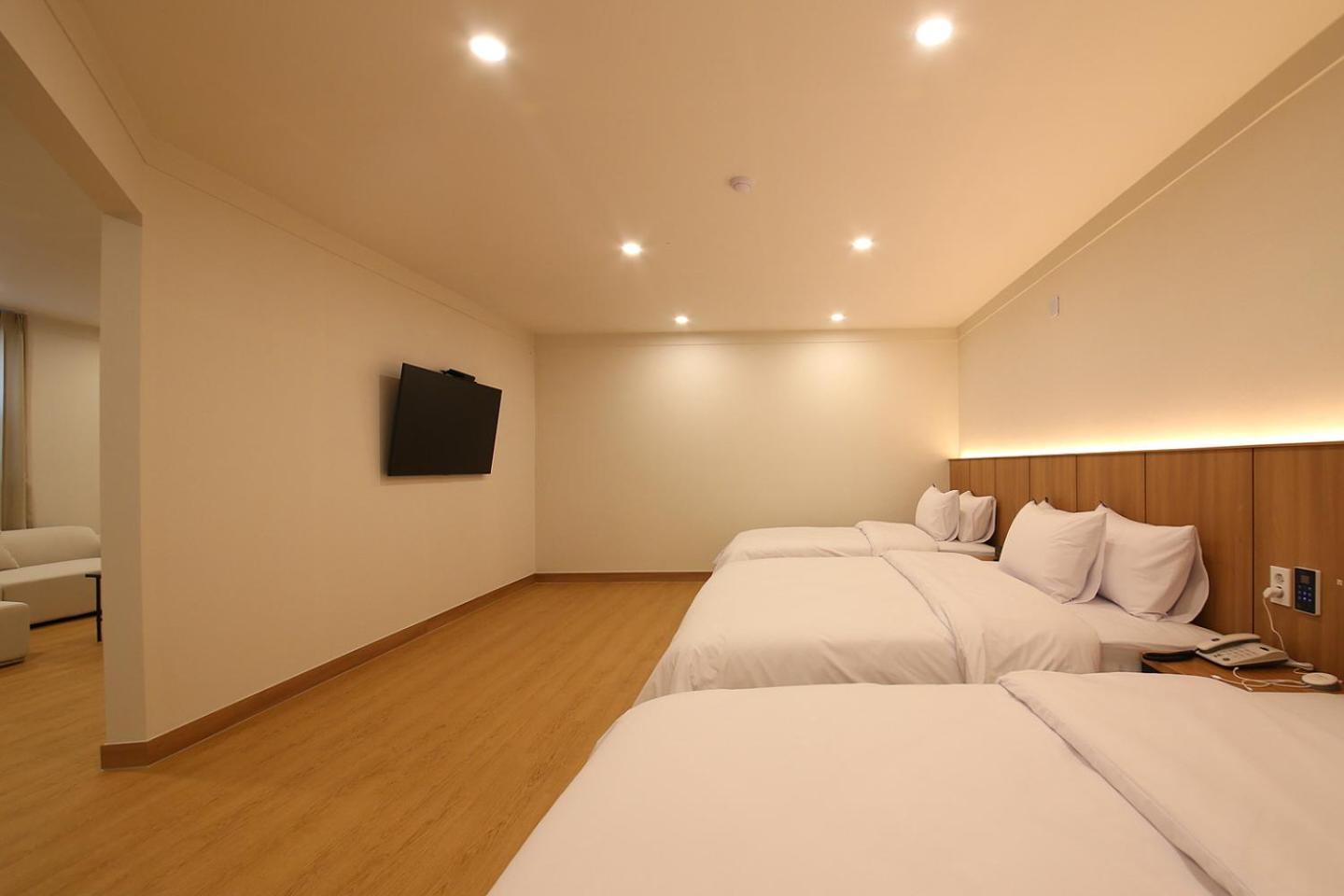 Mgm Hotel Gangneung Exteriör bild