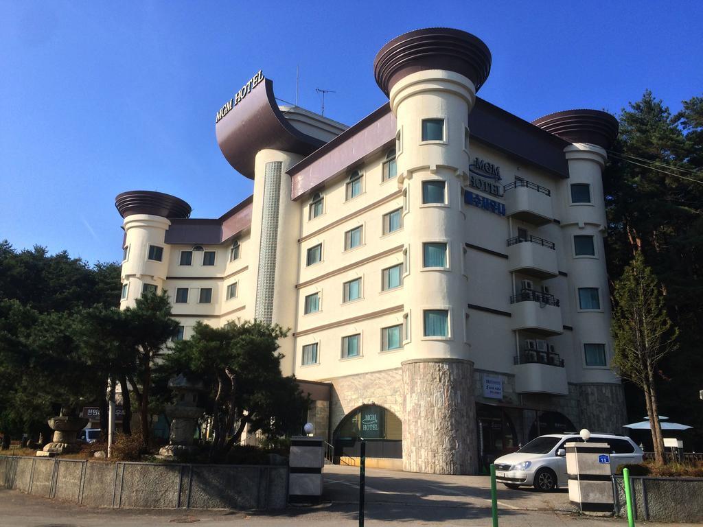Mgm Hotel Gangneung Exteriör bild