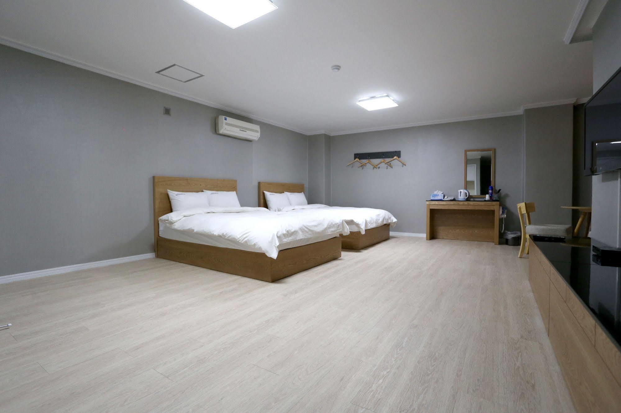 Mgm Hotel Gangneung Exteriör bild